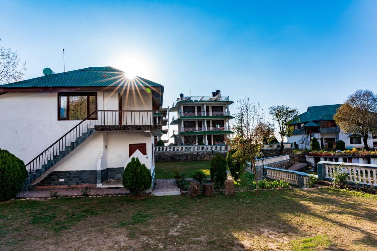 Himgiri N Resort 4*