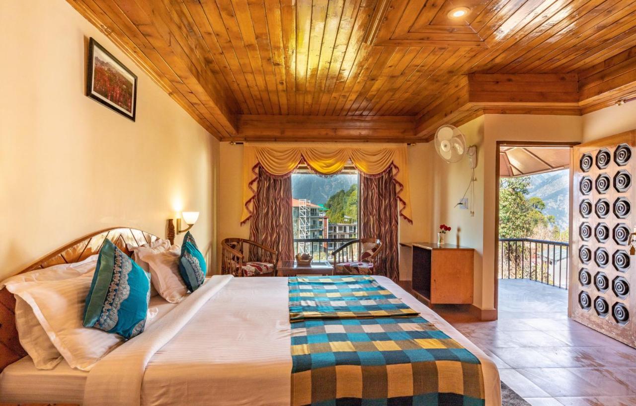 Resort Himgiri N McLeod Ganj