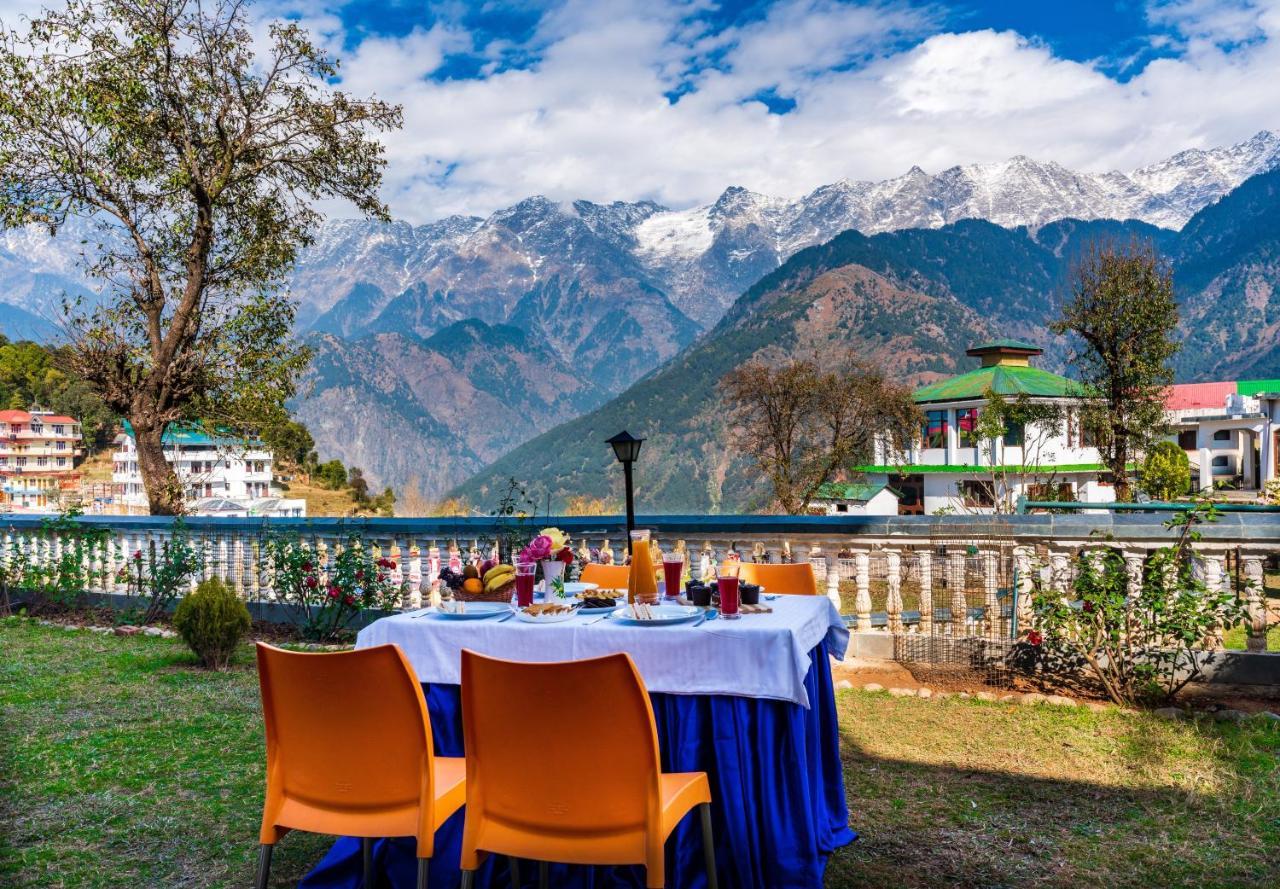 Resort Himgiri N