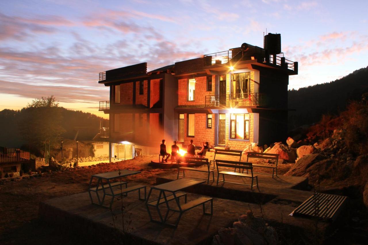 Shalom Backpackers Dharamkot Mcleodganj Hostel