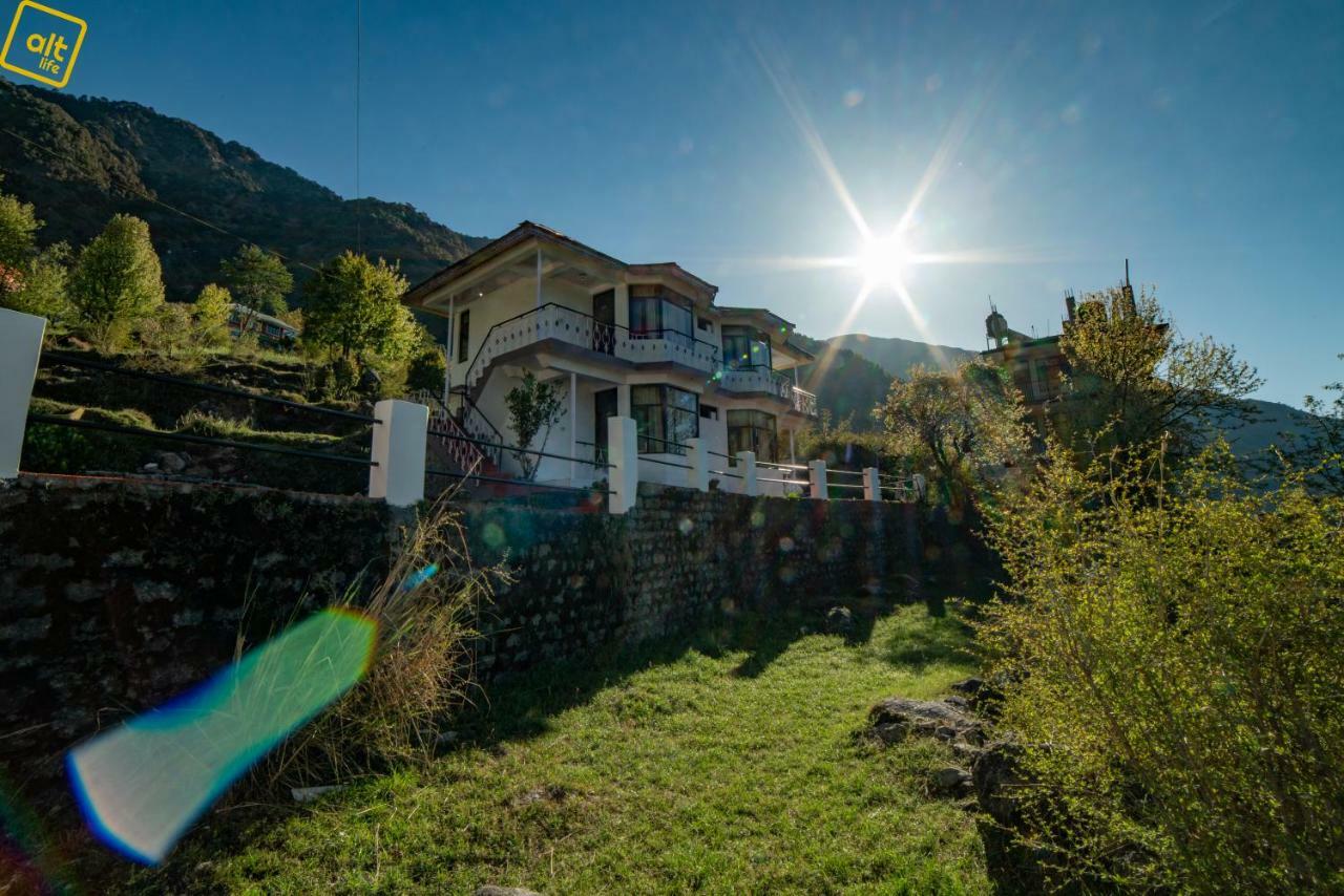 Alt Life - Dharamkot Hostel McLeod Ganj
