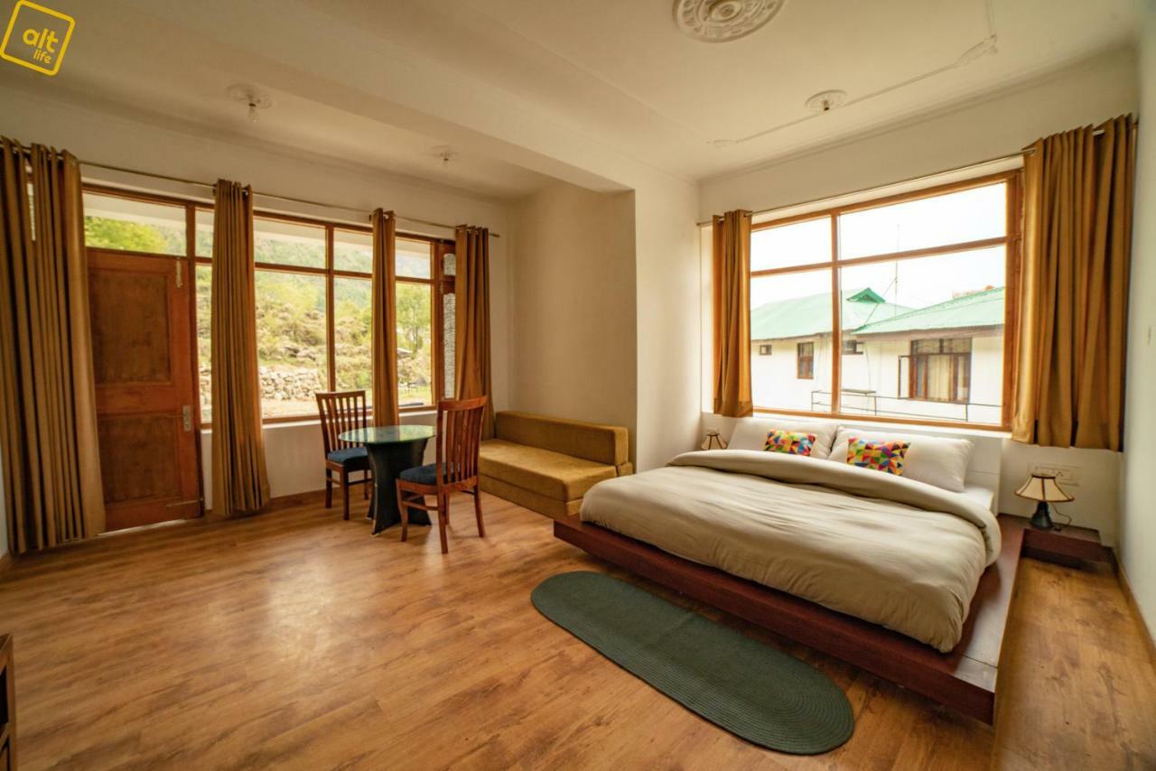 Alt Life - Dharamkot Hostel