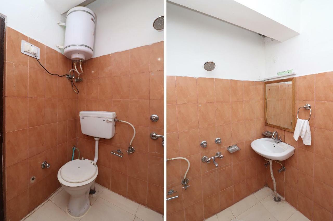 Oyo 38090 Sharma Hotel 3*