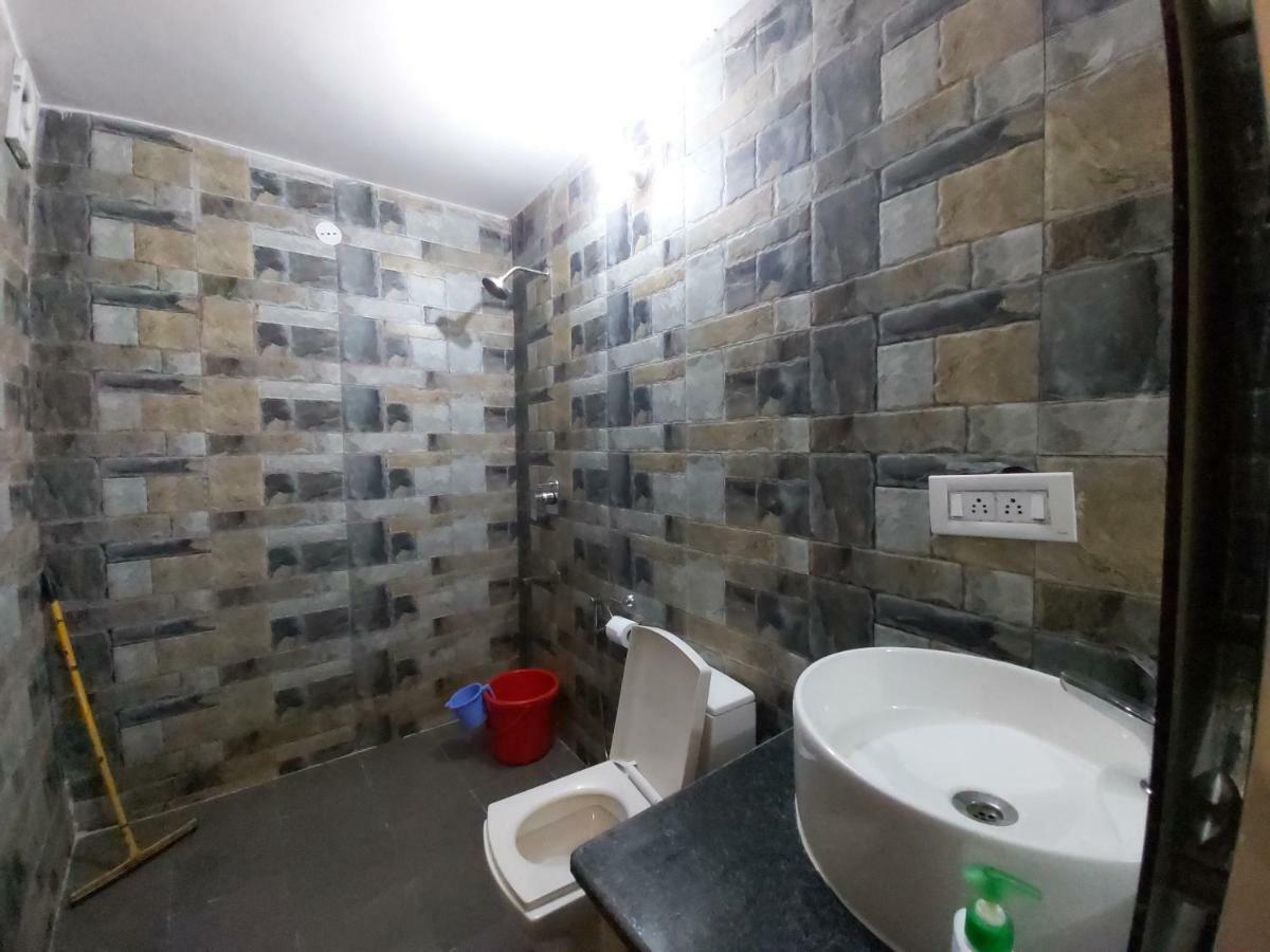 Flugler Hostels Dharamkot *