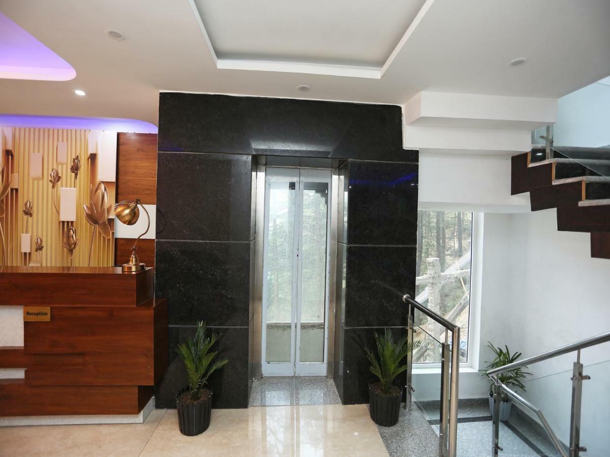 Oyo 35917 Vatika Heights 3*