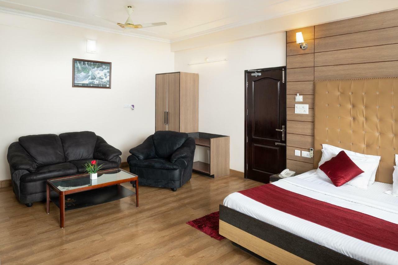 Bella Heights Hotel 3*
