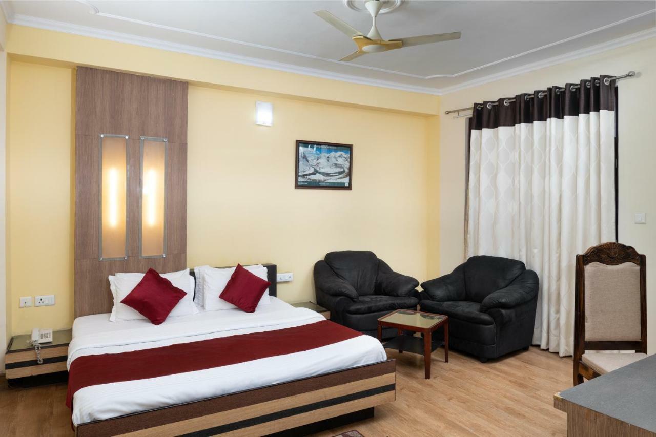 Bella Heights Hotel 3*