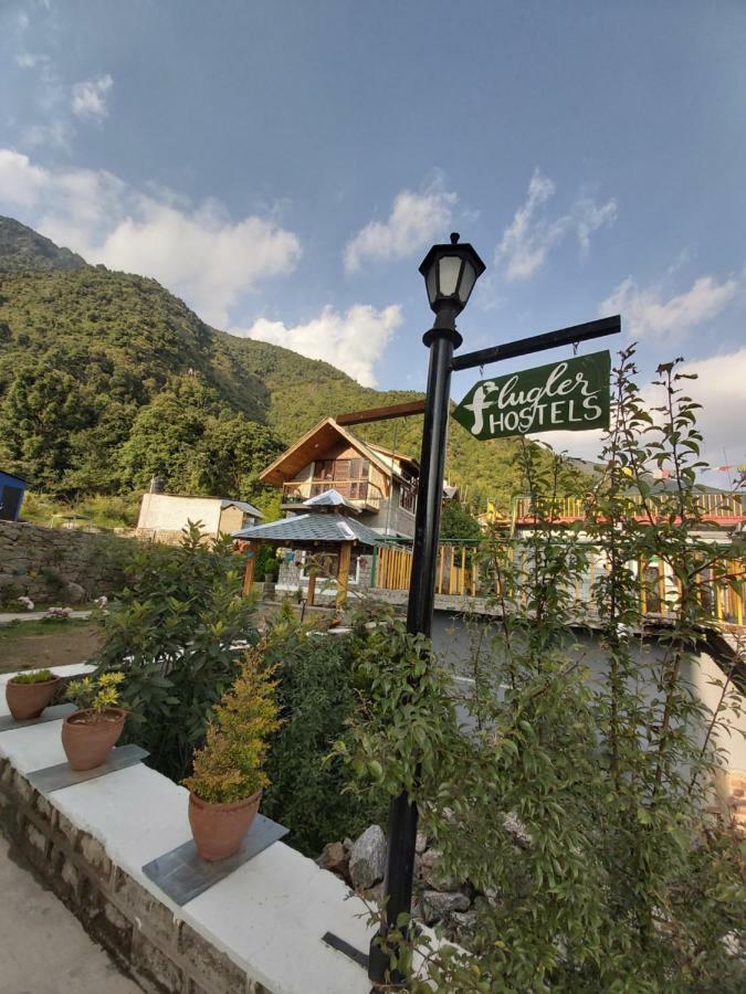 Flugler Hostels Dharamkot