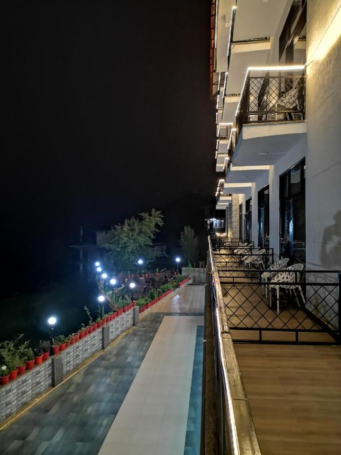 The Gateway Dal Resort, Mcleodganj, Dharamshala Hotel 2*