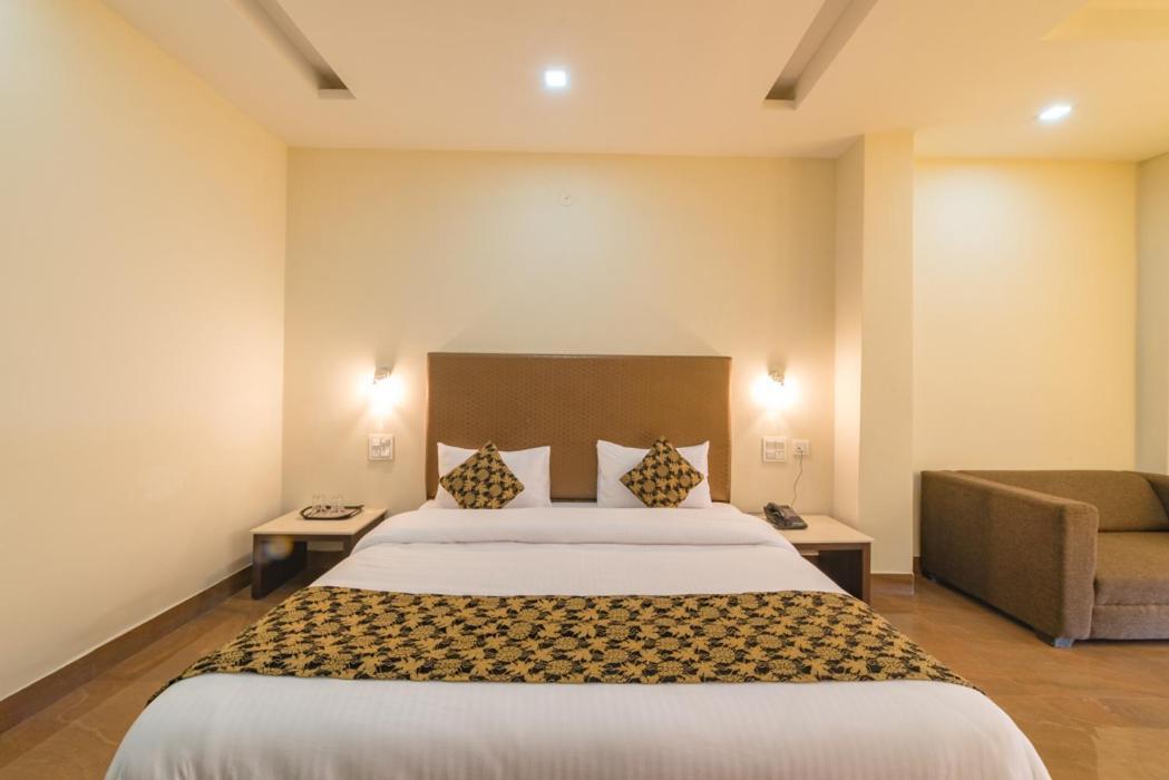The Gateway Dal Resort, Mcleodganj, Dharamshala 2* McLeod Ganj