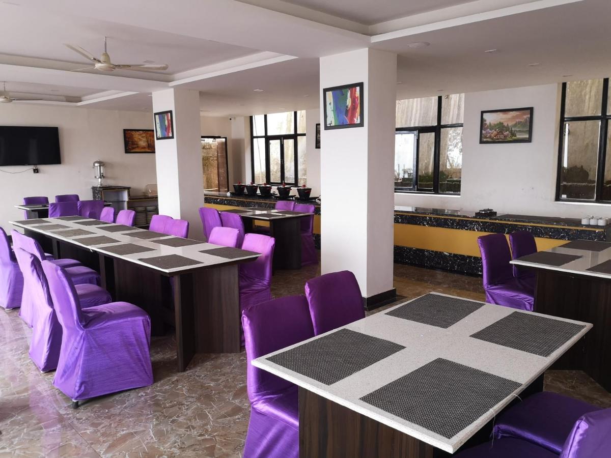 The Gateway Dal Resort, Mcleodganj, Dharamshala Hotel 2*