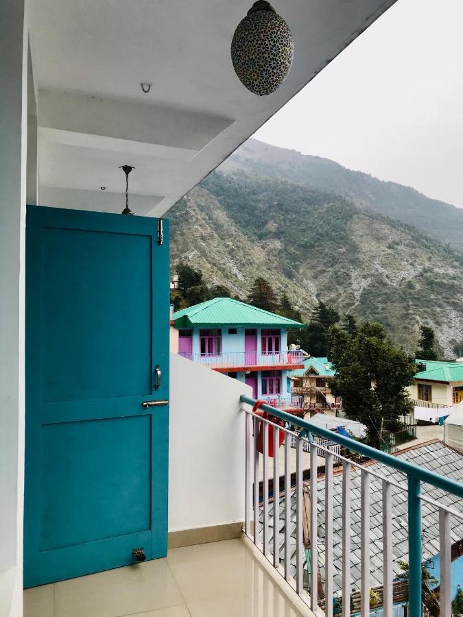Hostel Triangle Folks, Mcleodganj