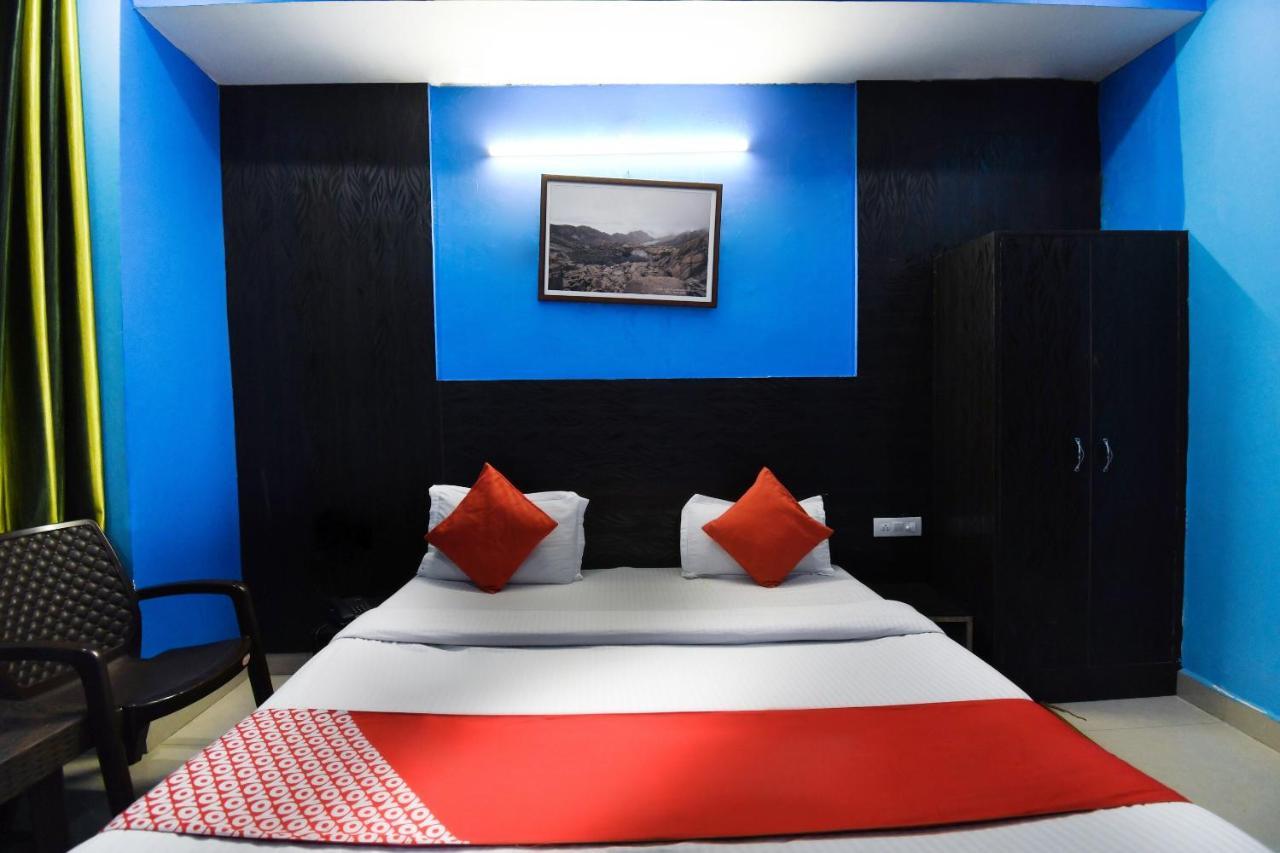 Oyo T K House 3*