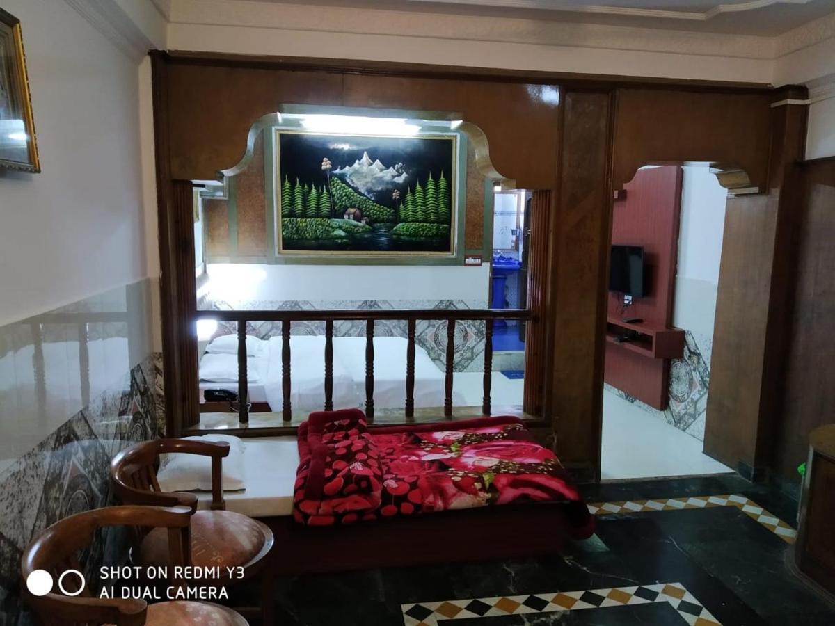 Sahil Plaza Hotel 3*